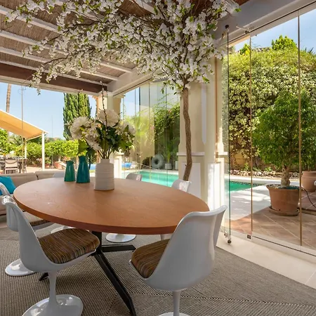 Villa Exclusive Villa, Arqueros Golf, Close To Marbella *