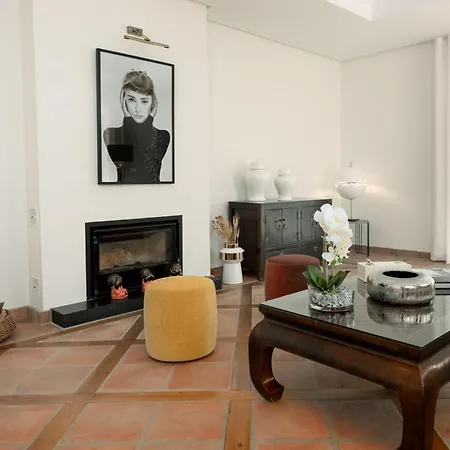 Villa Exclusive Villa, Arqueros Golf, Close To Marbella *